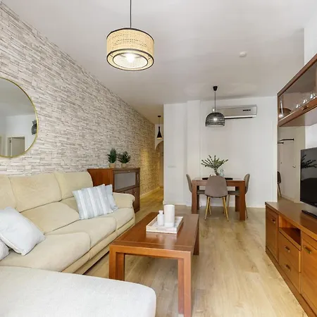 Living4malaga Ollerias Centre *