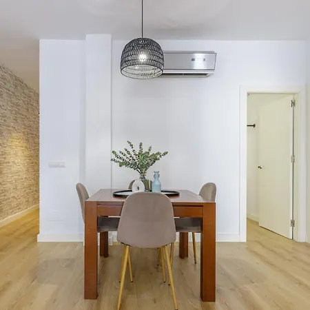 Living4malaga Ollerias Centre Apartment